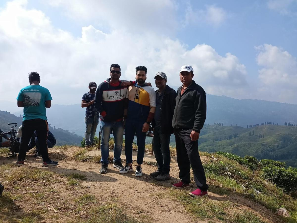 Mirik Theeng'S Homestay المظهر الخارجي الصورة