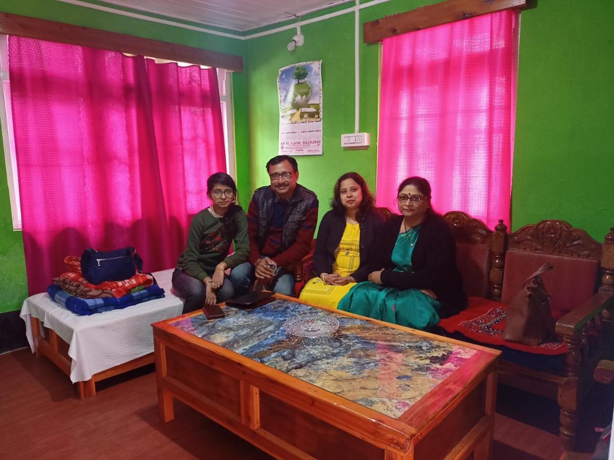 Mirik Theeng'S Homestay المظهر الخارجي الصورة