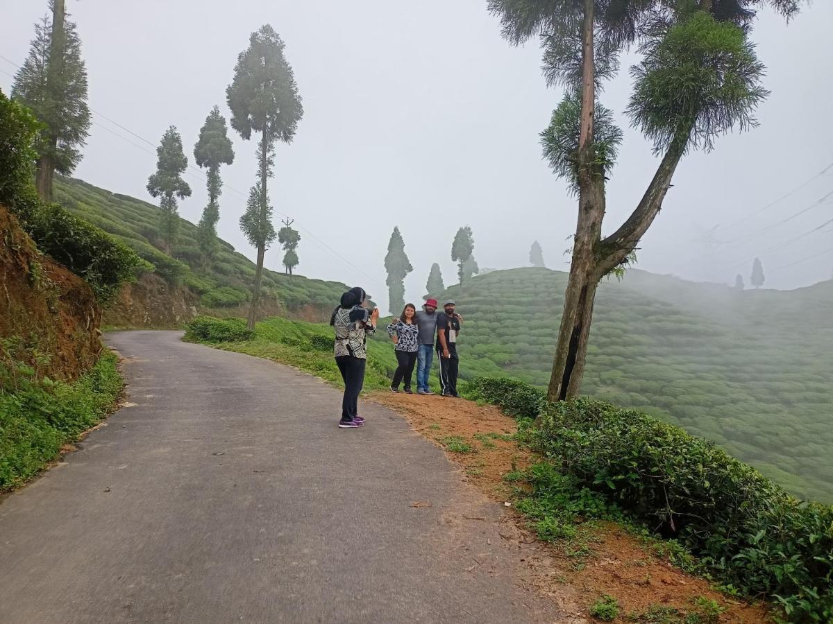 Mirik Theeng'S Homestay المظهر الخارجي الصورة