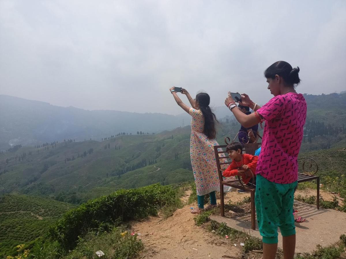 Mirik Theeng'S Homestay المظهر الخارجي الصورة